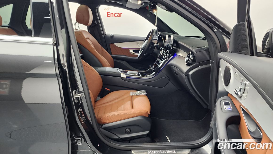 Mercedes-Benz GLC-Class 2022