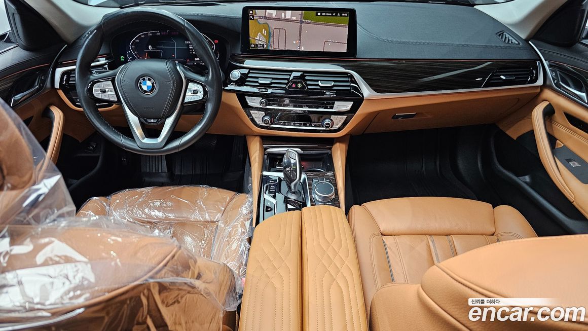 BMW 5-Series 2021