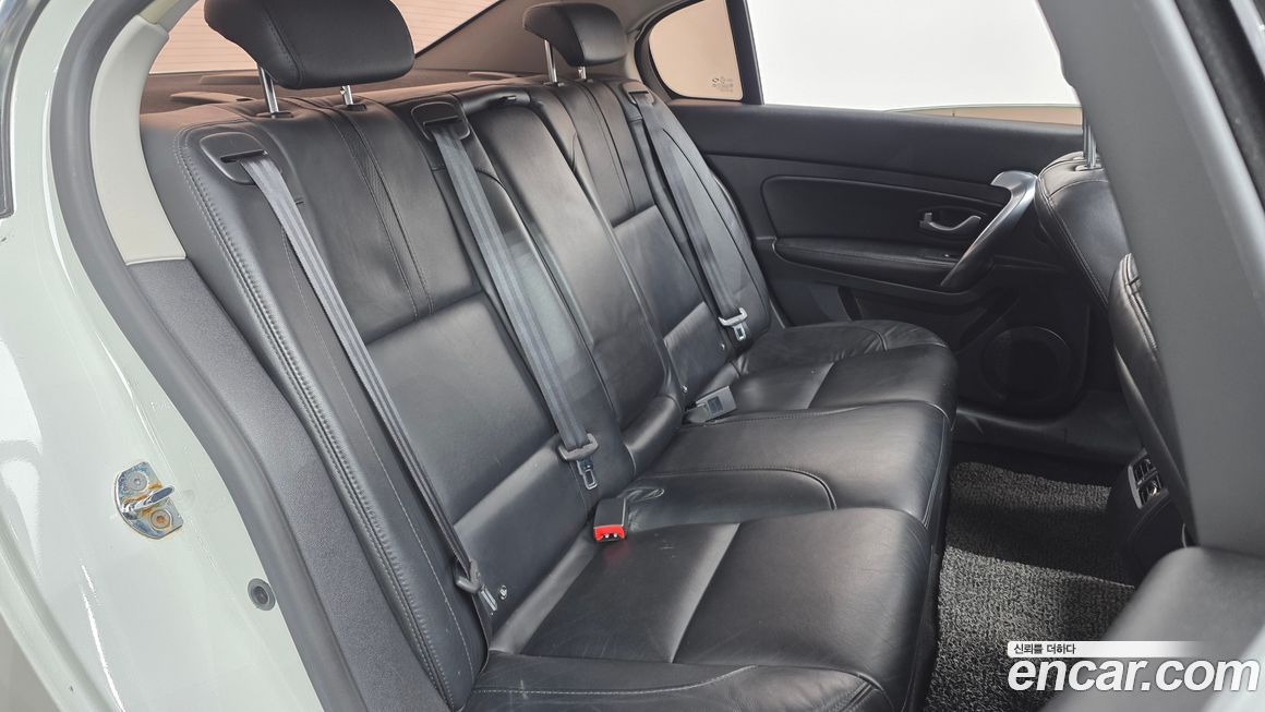 Renault-KoreaSamsung SM5  2011