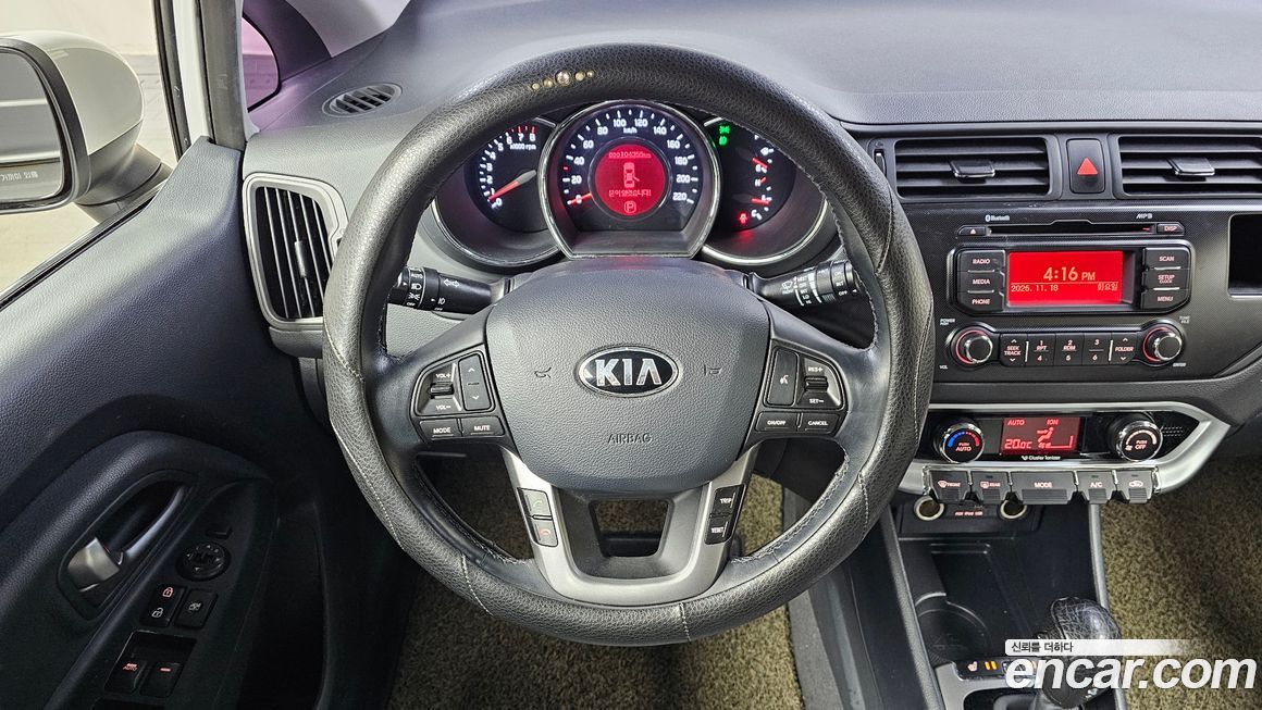 Kia pride 2014