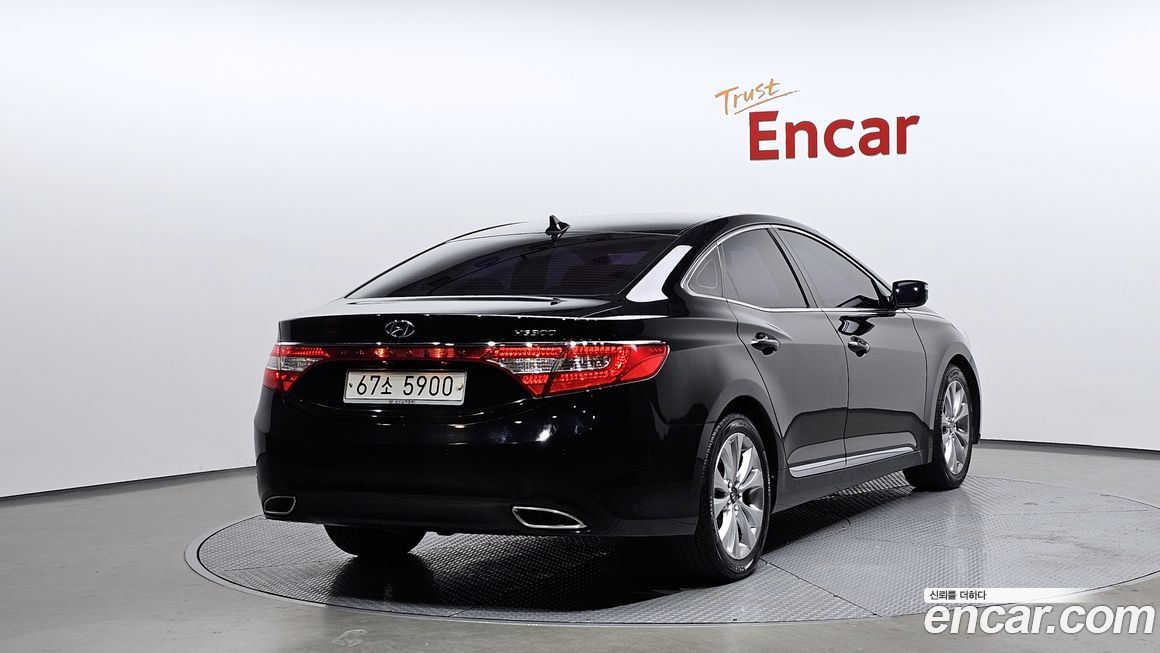 Hyundai Grandeur 2012