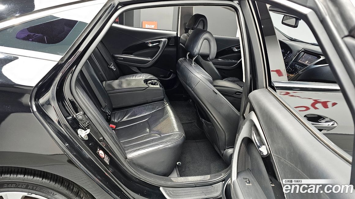 Hyundai Grandeur 2012