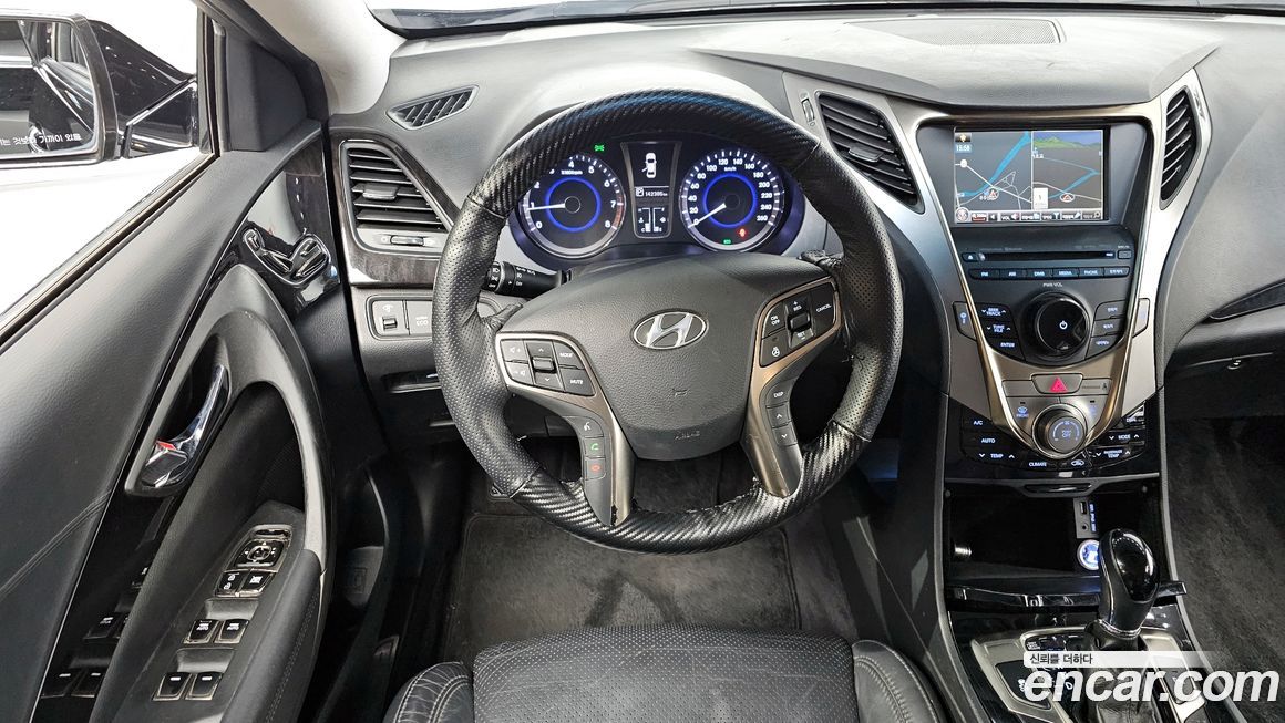 Hyundai Grandeur 2012