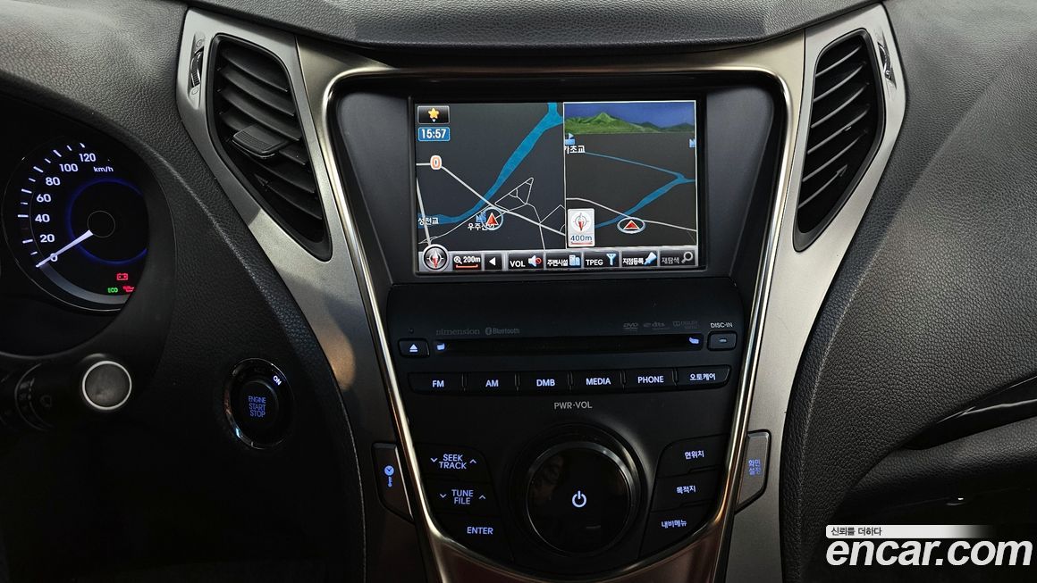 Hyundai Grandeur 2012