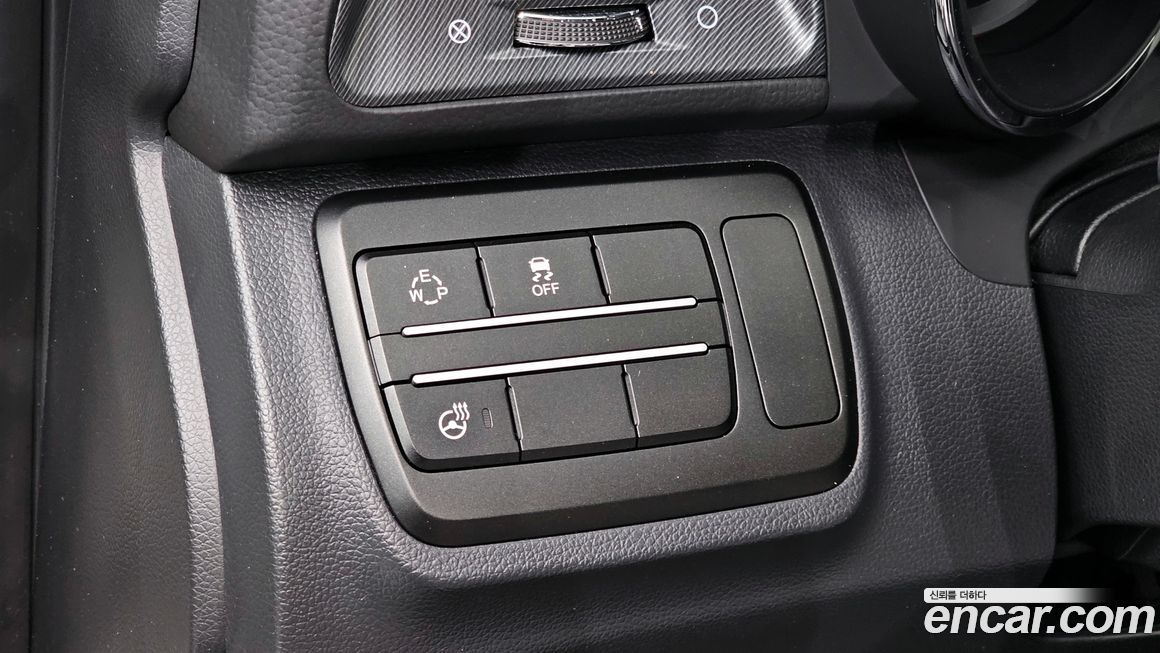 KG_Mobility_Ssangyong TIBOLI 2017