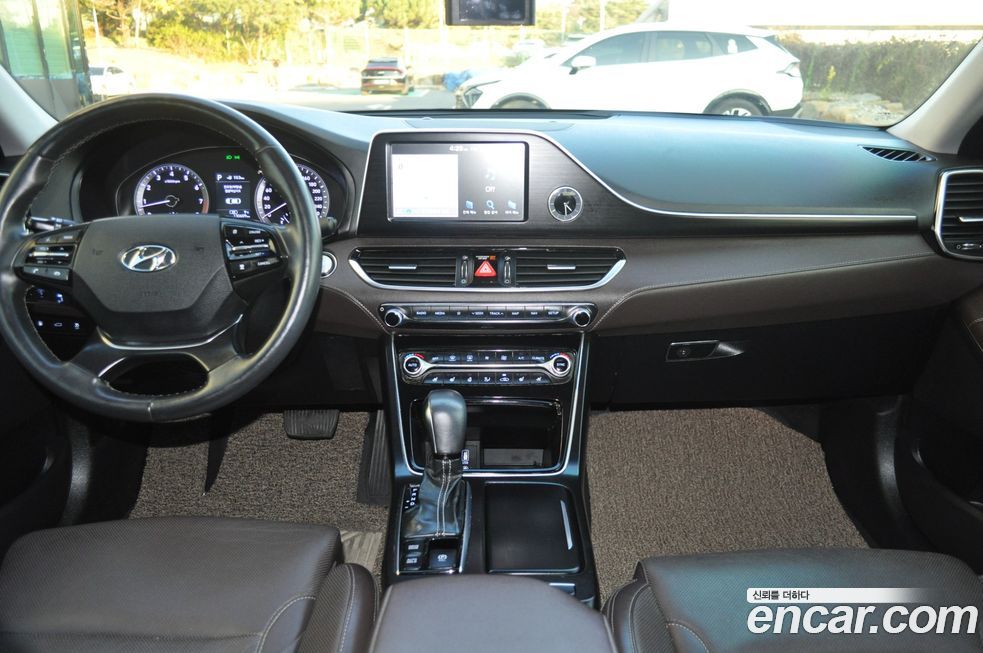 Hyundai Grandeur 2017