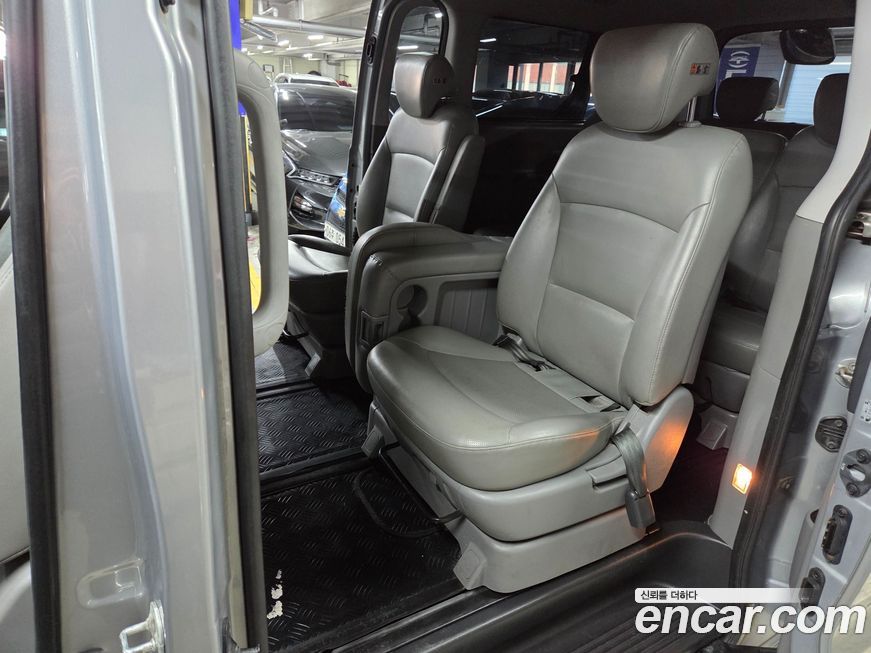 Hyundai Starex 2018