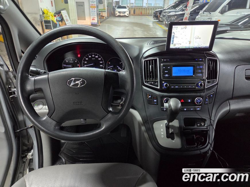 Hyundai Starex 2018