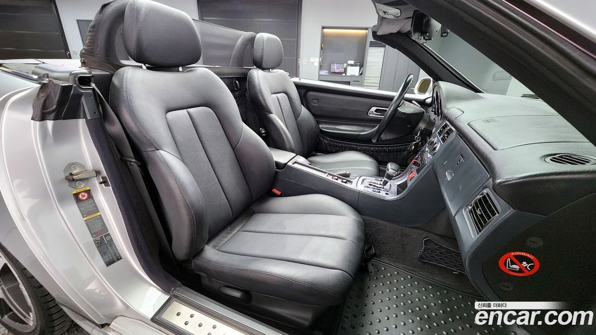Mercedes-Benz SLK-Class 2004