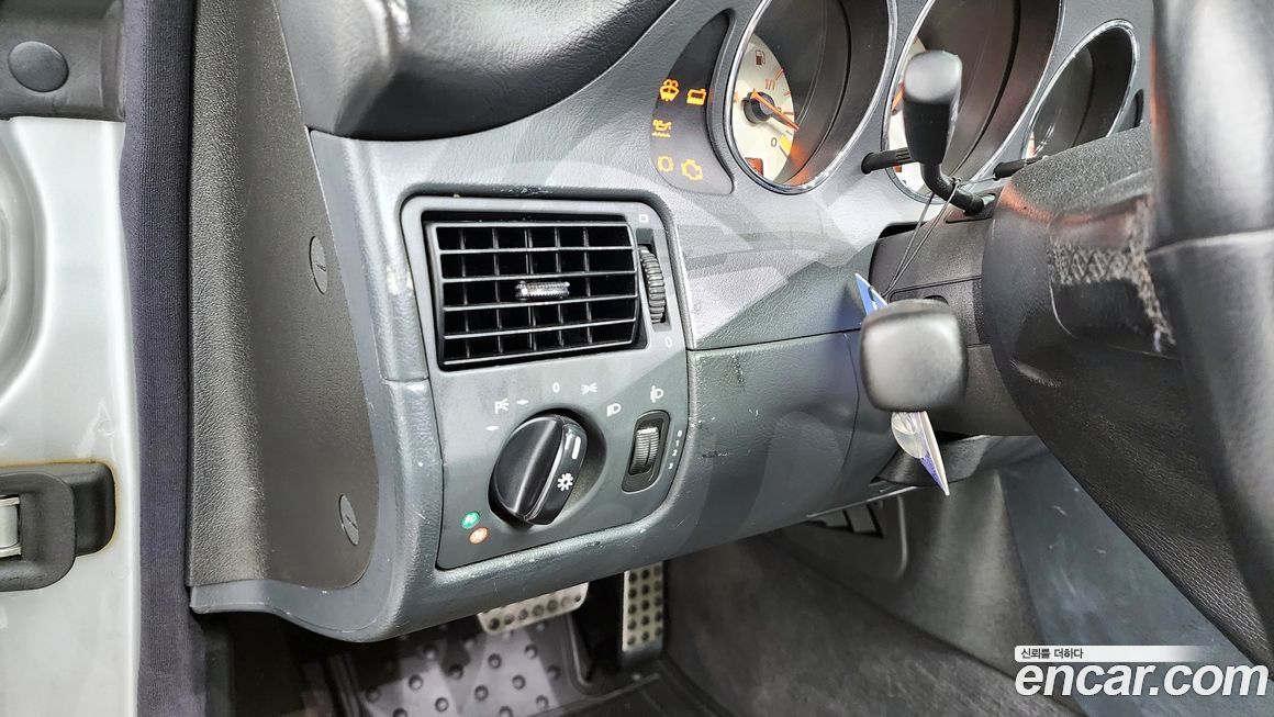 Mercedes-Benz SLK-Class 2004