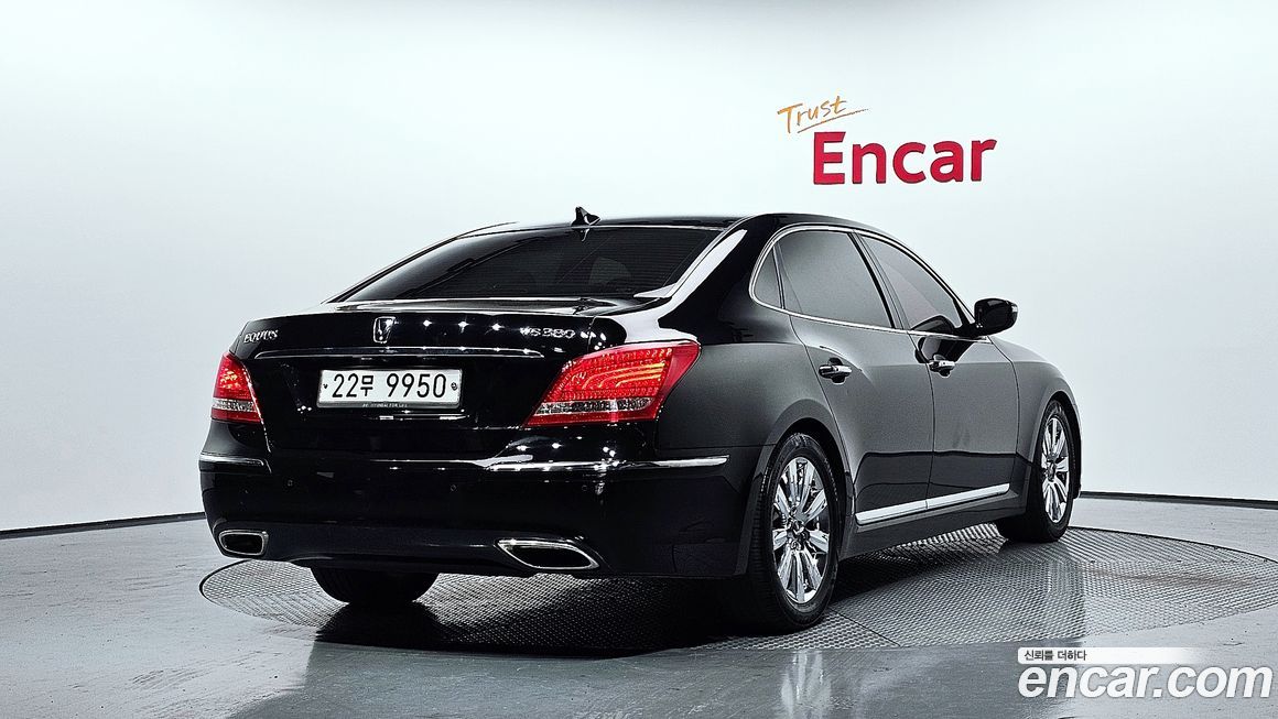 Hyundai Equus 2012