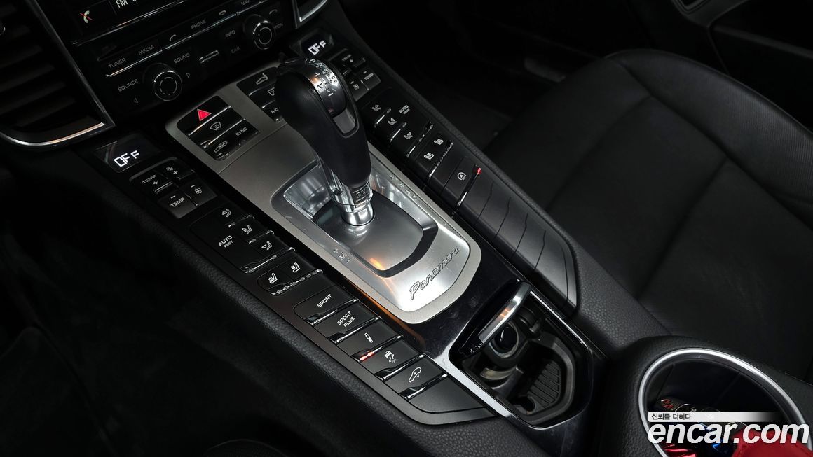 Porsche Panamera 2015