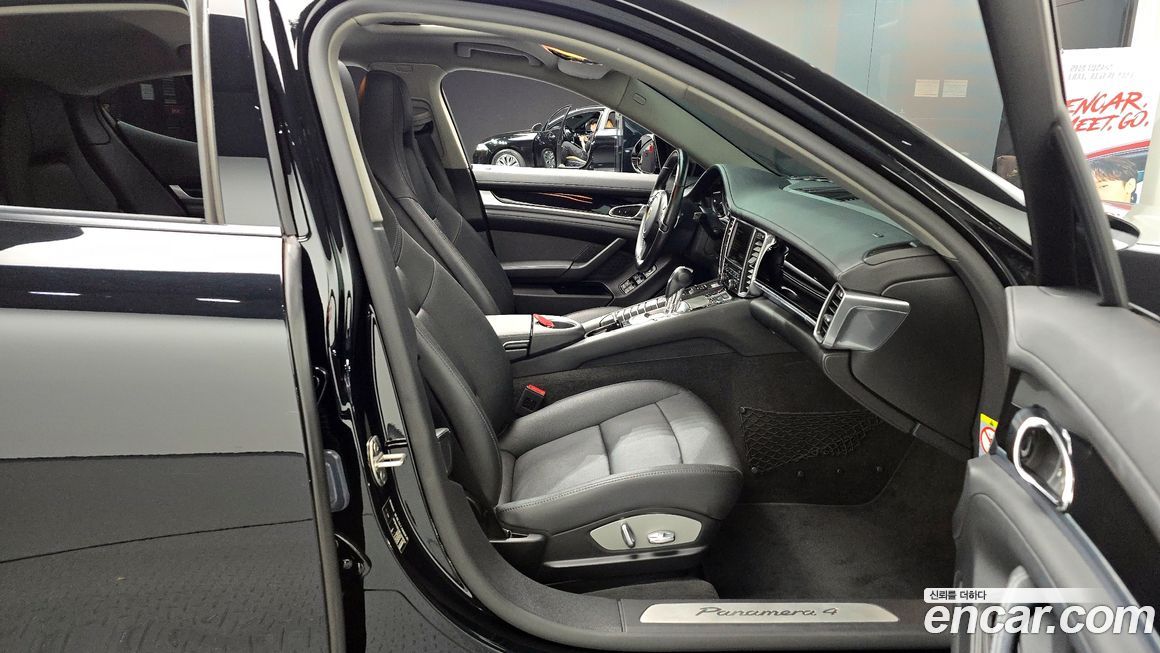 Porsche Panamera 2015