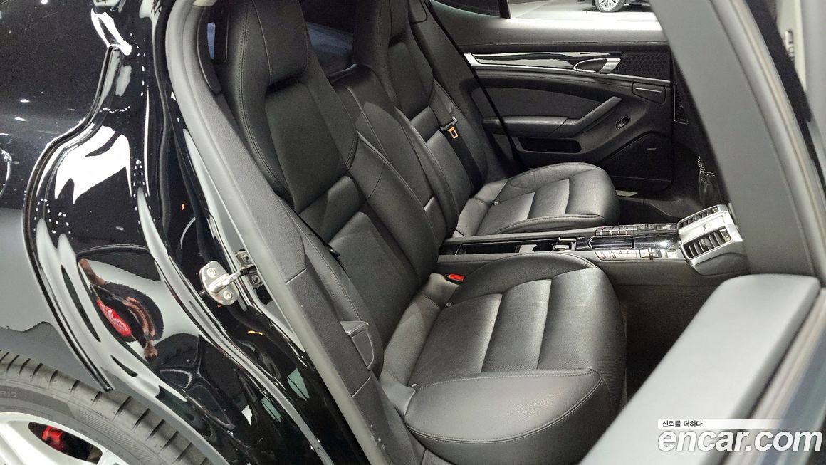 Porsche Panamera 2015