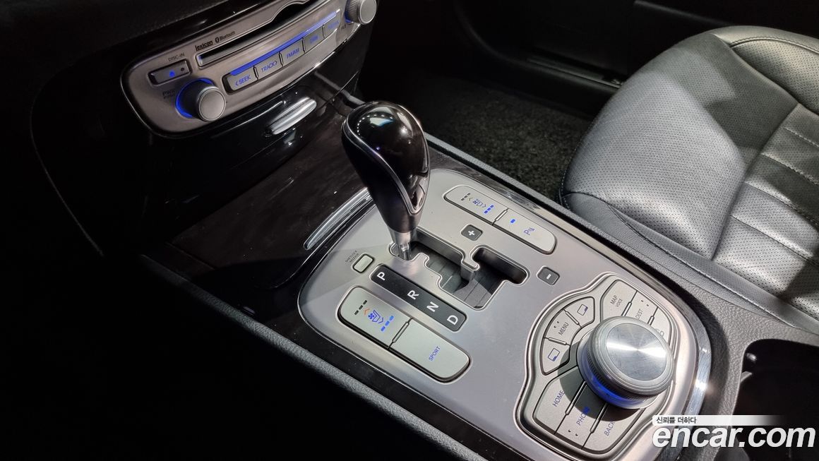 Hyundai Genesis 2014