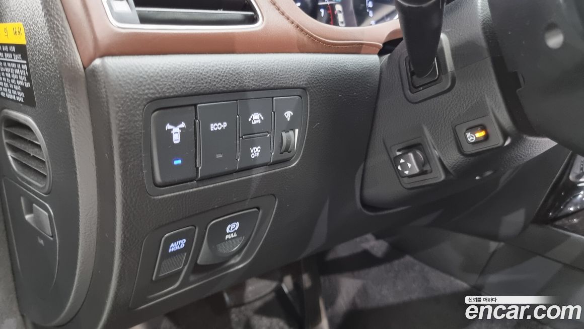 Hyundai Genesis 2014