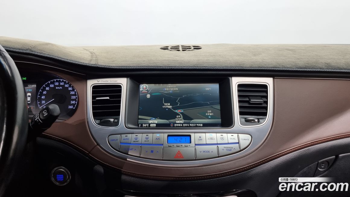 Hyundai Genesis 2014