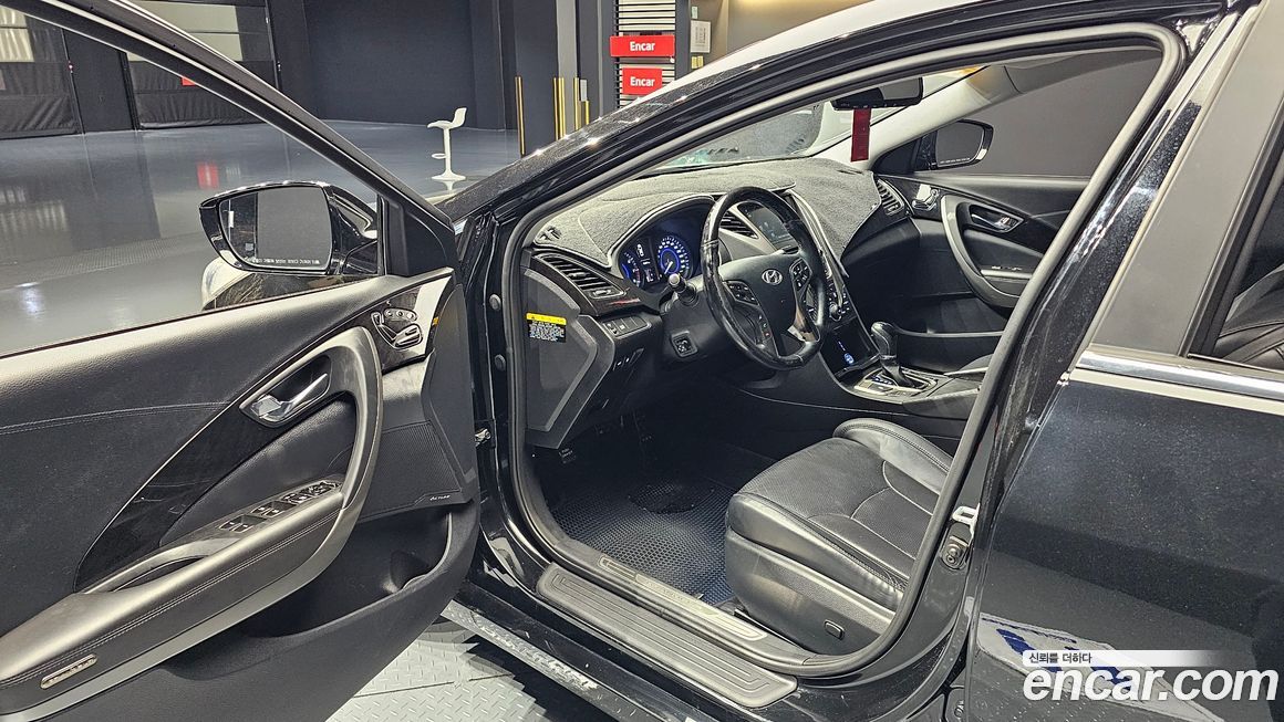 Hyundai Grandeur 2014