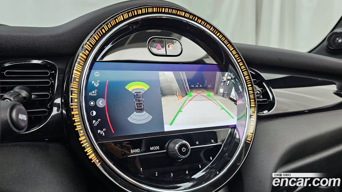 Mini Cooper Convertible 2023