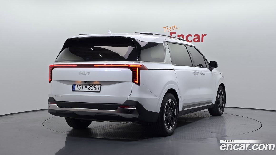 Kia Canival 2025