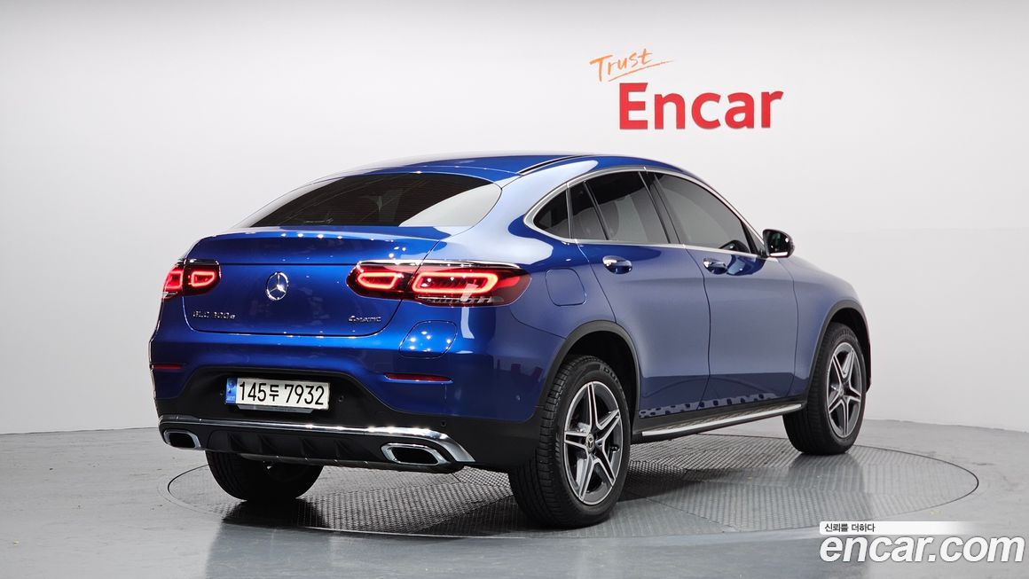 Mercedes-Benz GLC-Class 2023