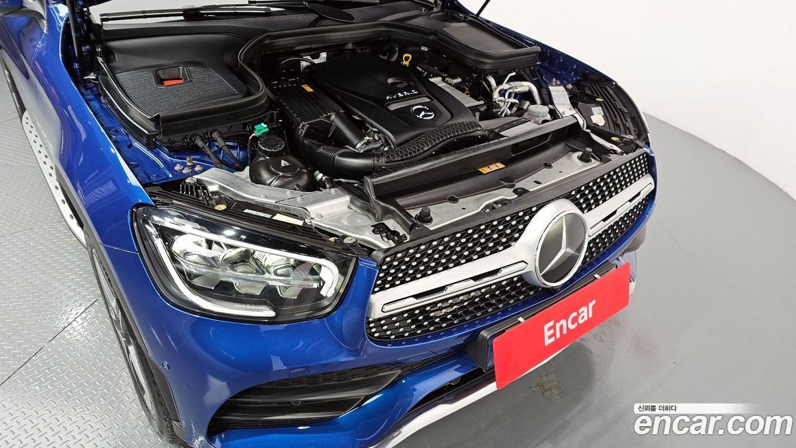 Mercedes-Benz GLC-Class 2023