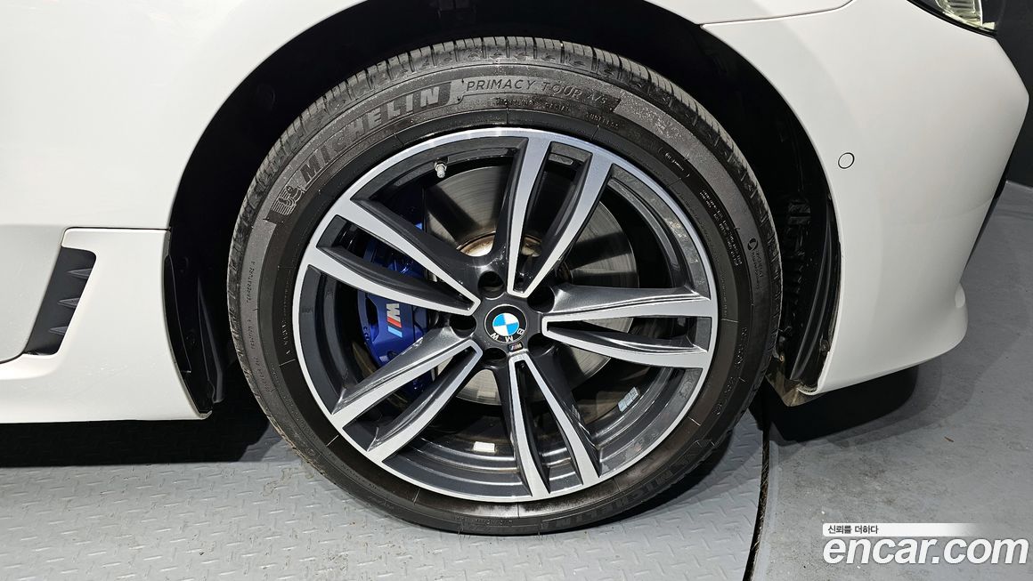 BMW Gran Turismo 2021