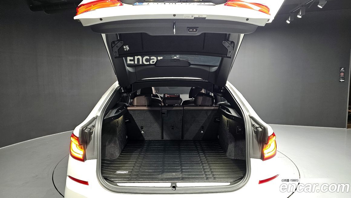 BMW Gran Turismo 2021