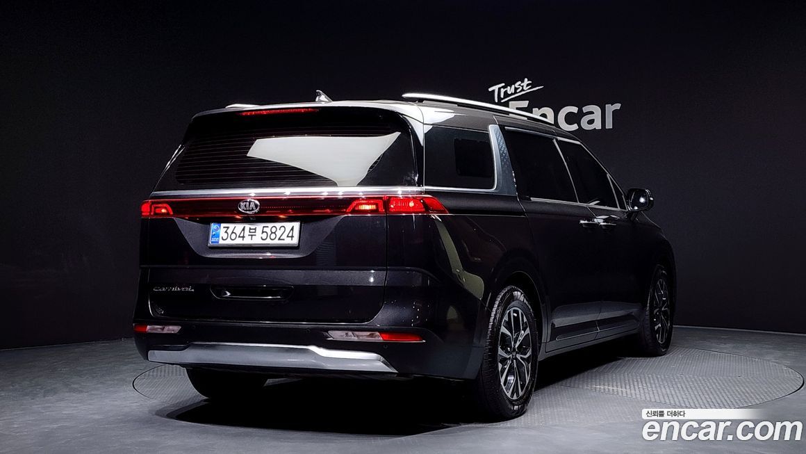 Kia Canival 2021