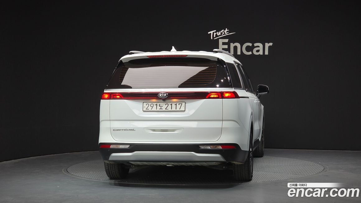 Kia Canival 2021