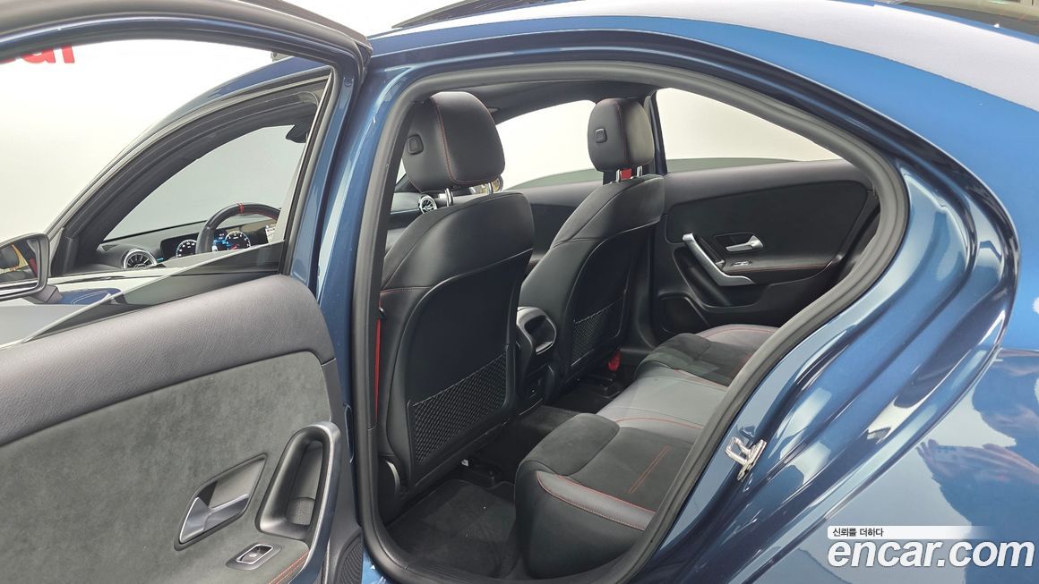 Mercedes-Benz A-Class 2023