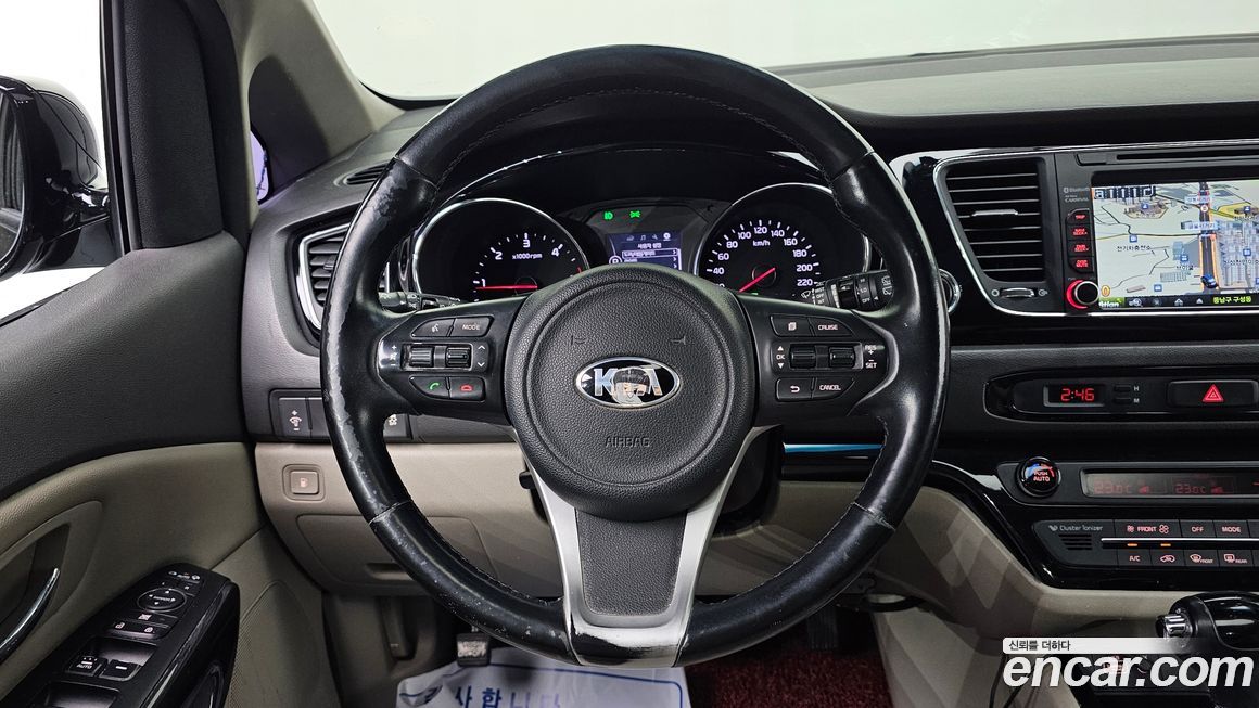 Kia Canival 2016