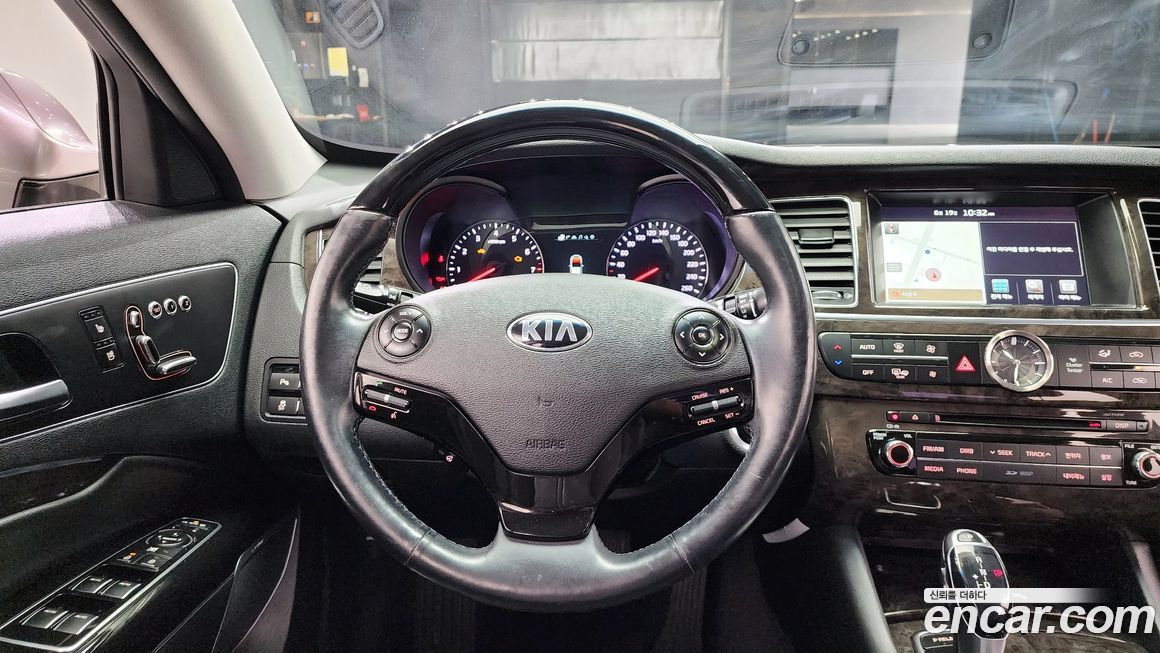 Kia K9 2015