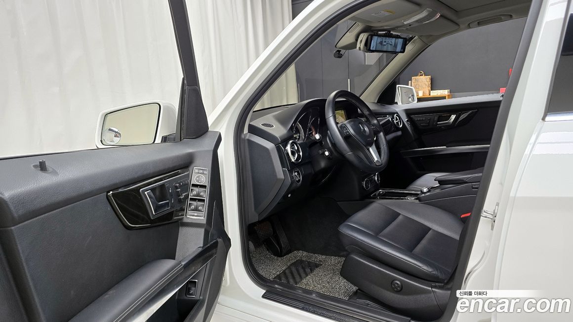 Mercedes-Benz GLK-Class 2013