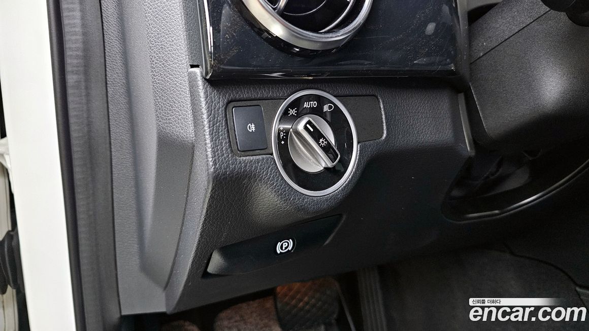 Mercedes-Benz GLK-Class 2013