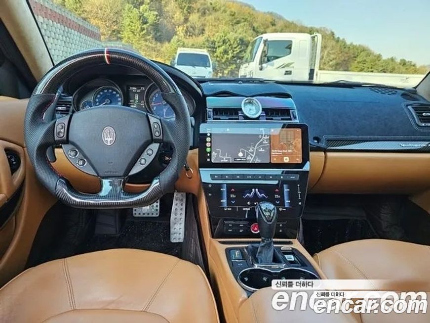 Maserati Quattroporte 2013