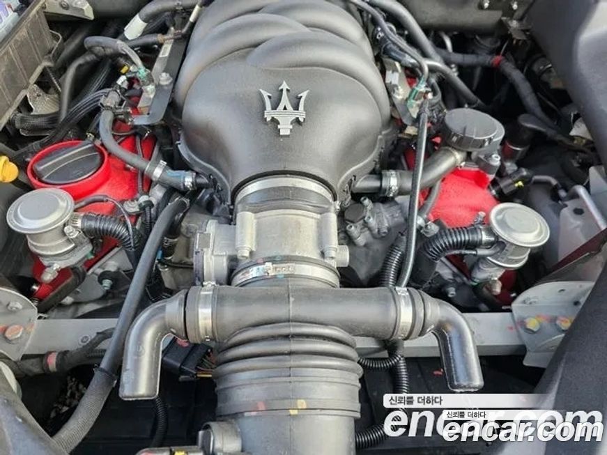 Maserati Quattroporte 2013