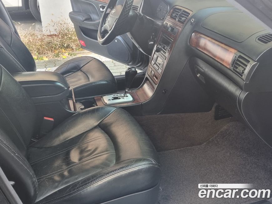 Hyundai Grandeur 2005