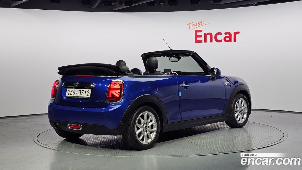 Mini Cooper Convertible 2019