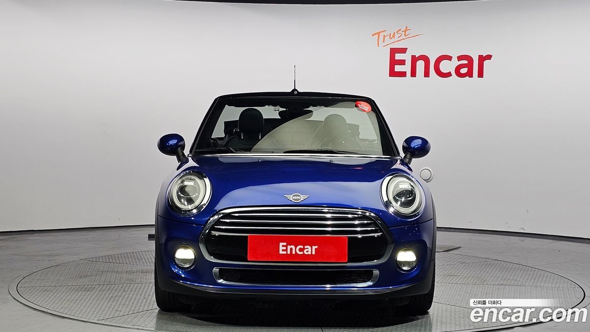 Mini Cooper Convertible 2019