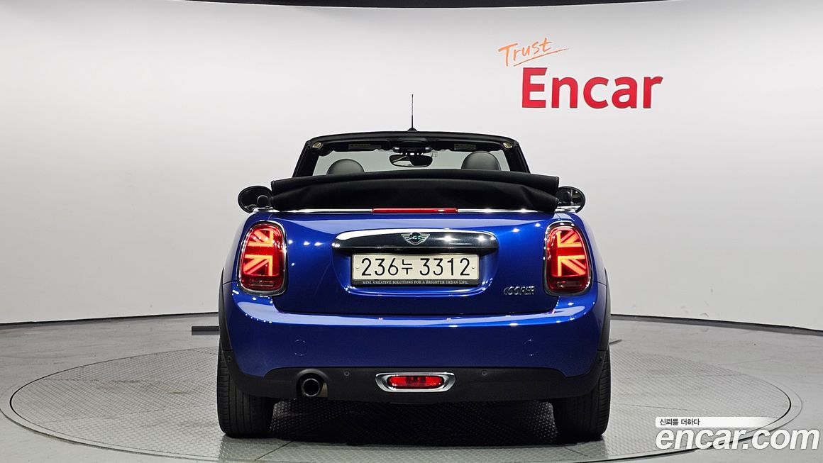 Mini Cooper Convertible 2019