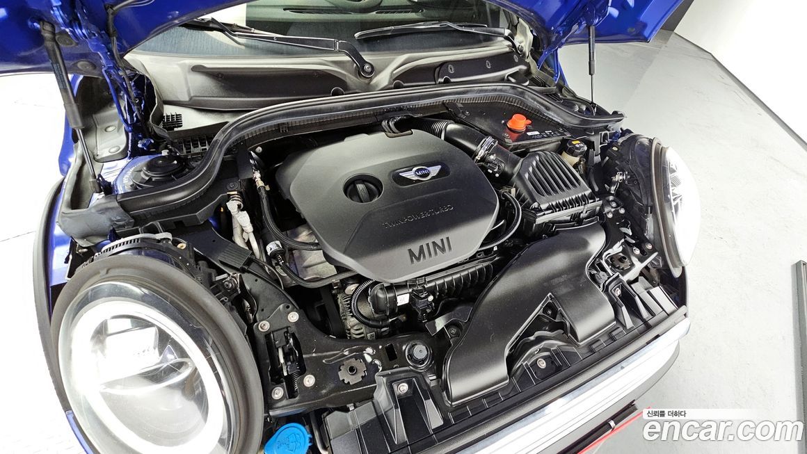 Mini Cooper Convertible 2019