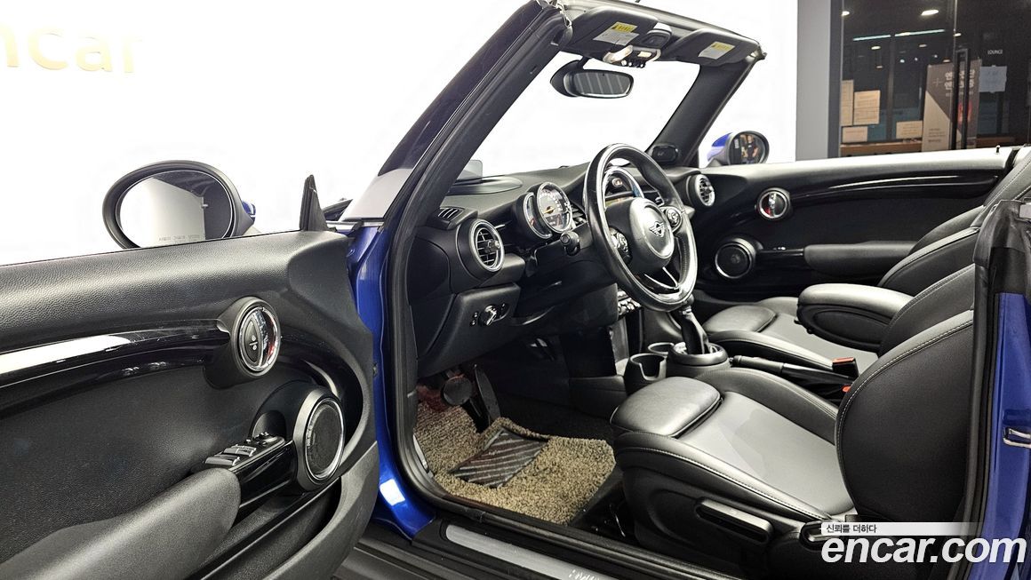 Mini Cooper Convertible 2019