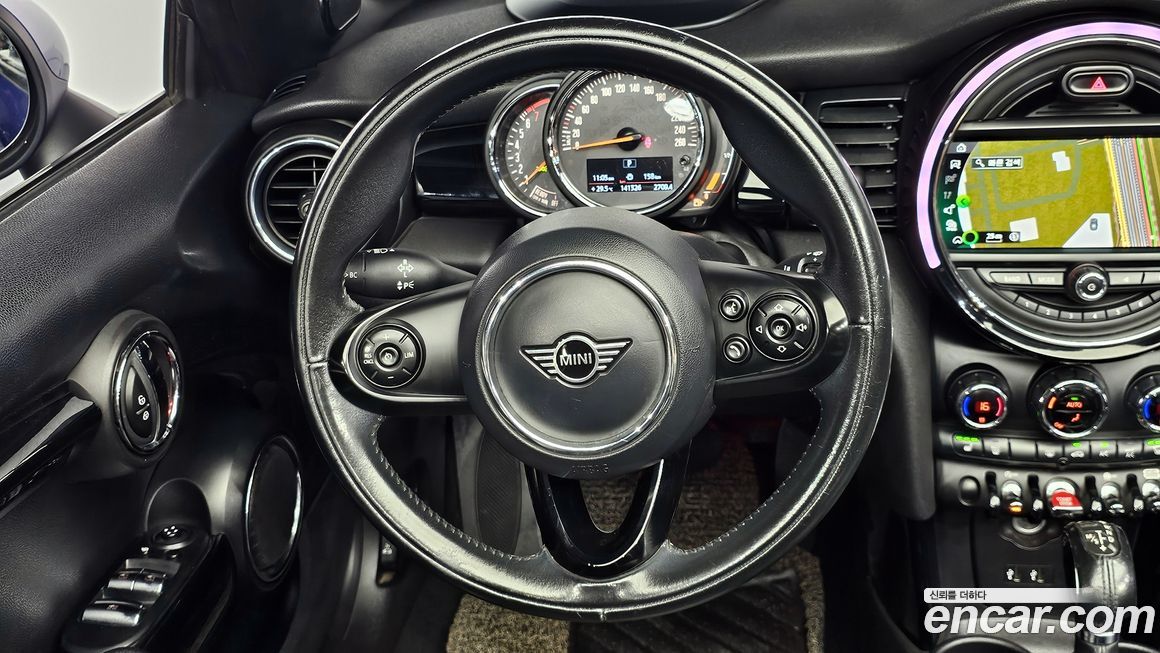 Mini Cooper Convertible 2019
