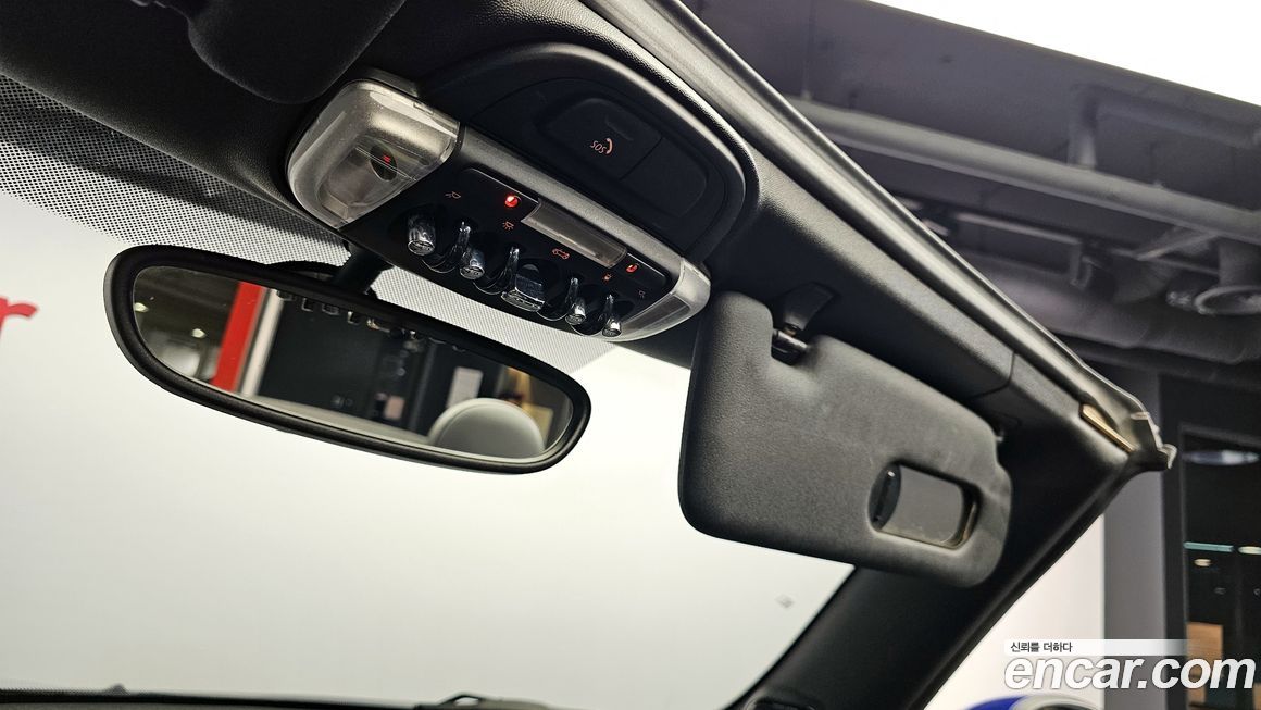 Mini Cooper Convertible 2019