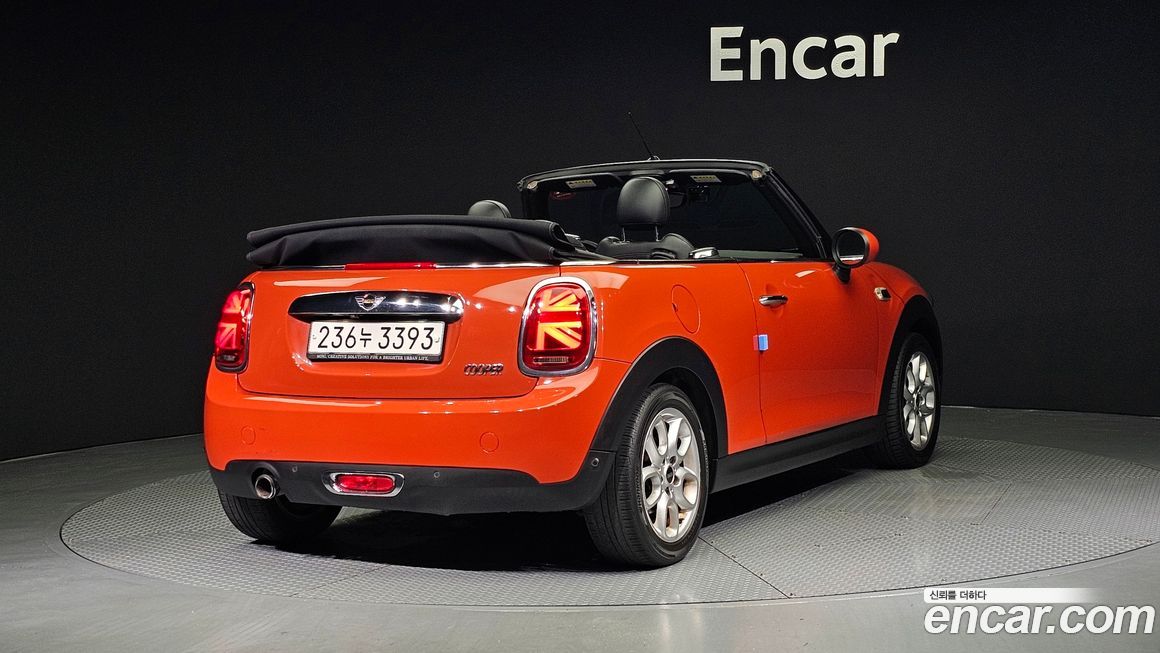 Mini Cooper Convertible 2019