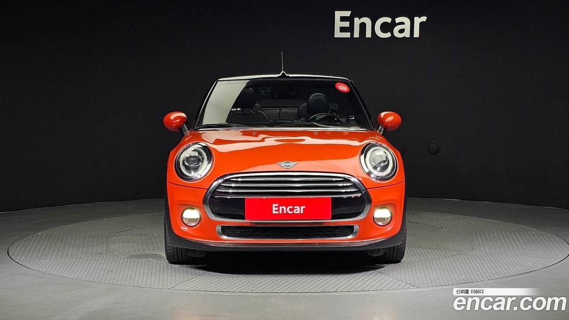 Mini Cooper Convertible 2019