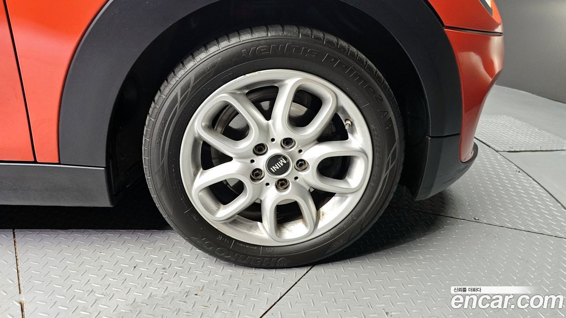 Mini Cooper Convertible 2019