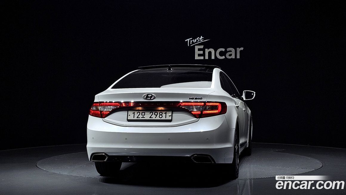 Hyundai Grandeur 2015