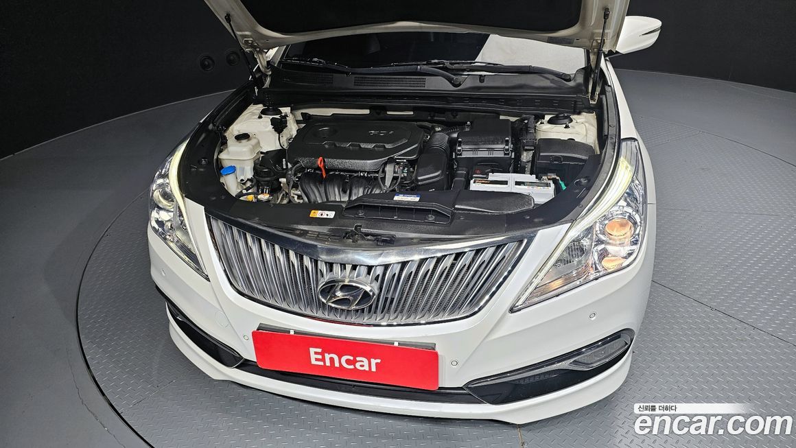 Hyundai Grandeur 2015